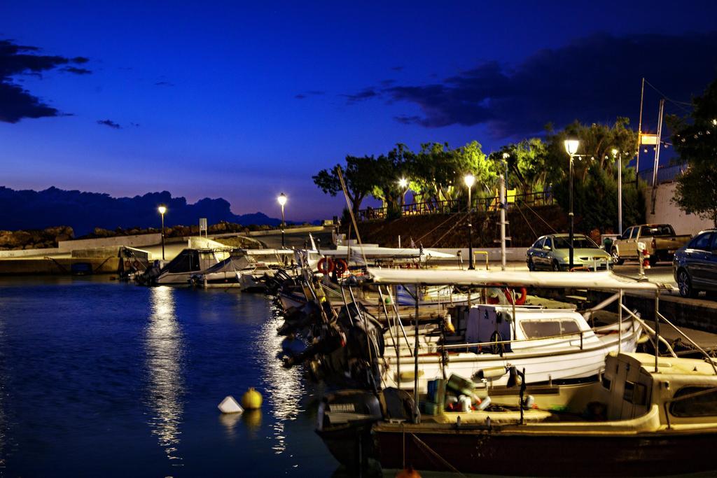 Stam'S Paradise La Canea Exterior foto